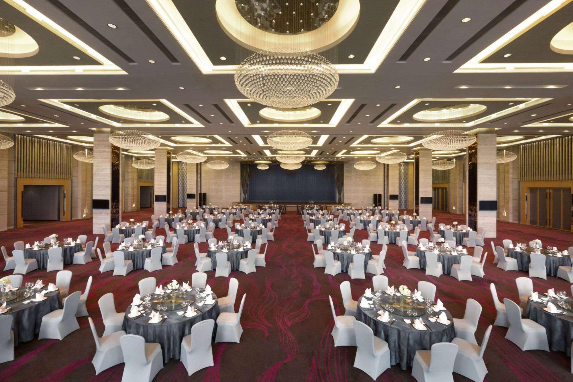 Wyndham Jinjiang Hotel Екстер'єр фото